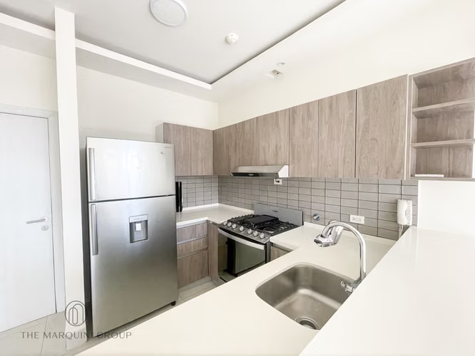 Alquiler de Apartamento con Línea Blanca en Coco del Mar - Imagen 5