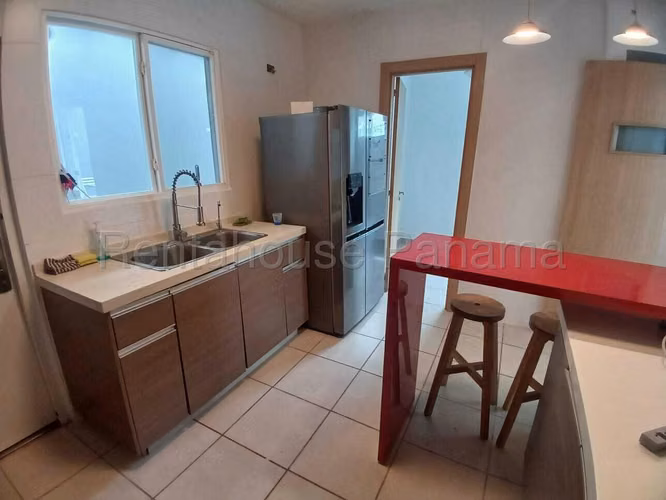 ALQUILER DE CASA EN VICTORIA BRISAS DEL GOLF HQ - Imagen 6