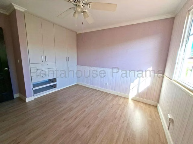 Venta de Casa en Costa Sur CM