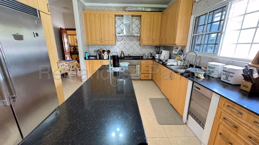 Vendo Casa en Costa del Este LC25-8762 - Imagen 9