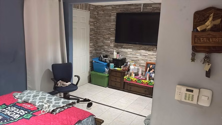 SE ALQUILA VILLAS DE ARRAIJÁN BARRIADA LAS PRADERAS - Imagen 4