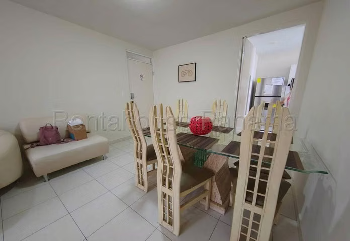 J672GRR Alquiler de Apartamento en Versalles - Imagen 9