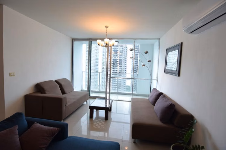 ALQUILO APARTAMENTO AMOBLADO, SAN FRANCISCO, 2 RECAMARAS, 110M2.