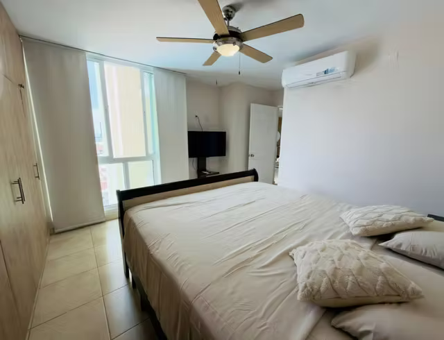 ALQUILO APARTAMENTO AMOBLADO, SAN FRANCISCO, 2 RECAMARAS, 110M2.