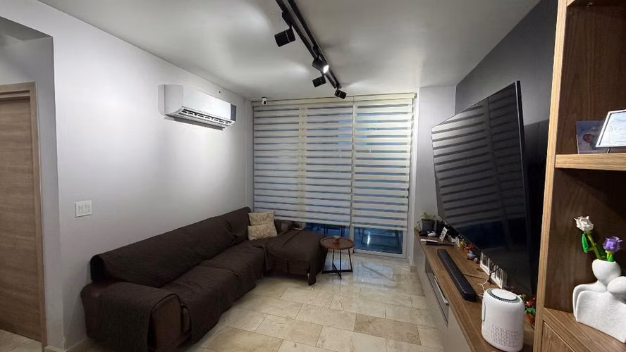 EN VENTA – APARTAMENTO AMOBLADO EN BELLA VISTA