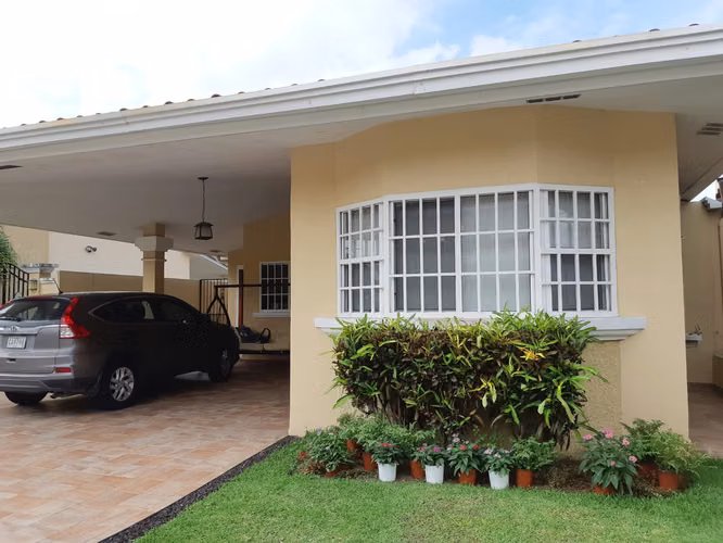 PH Villa Tivoli - Vendo Linda Casa - Oportunidad!!! - Imagen 2