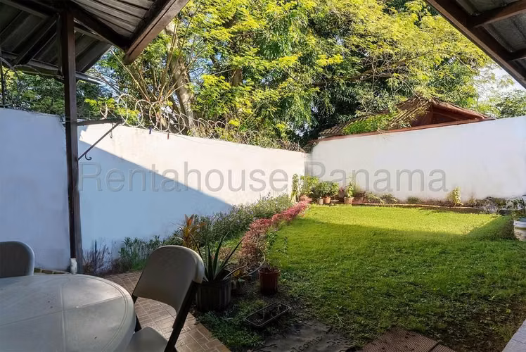 Casa en Venta en Campo Limberg YM - Imagen 2
