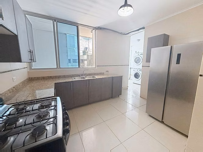 Venta de apartamento en Obarrio PH The Palm - Imagen 8