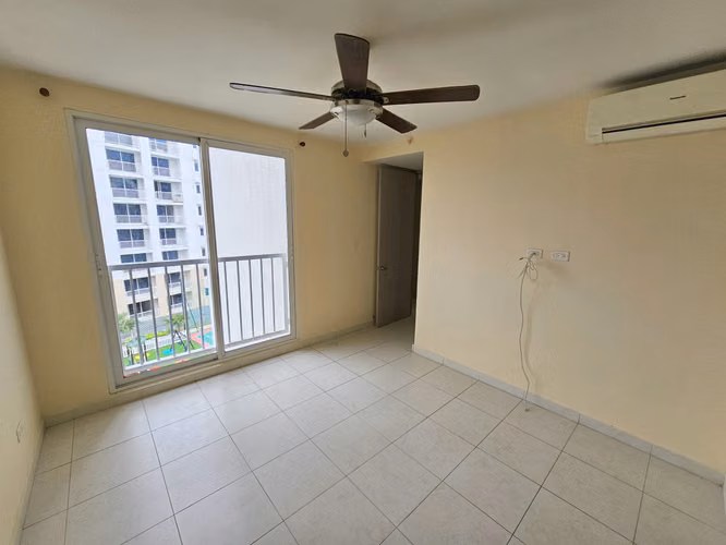 Venta de Apartamento en Torres de Versalles II. Haga una oferta - Imagen 7