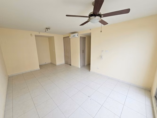 Venta de Apartamento en Torres de Versalles II. Haga una oferta - Imagen 5