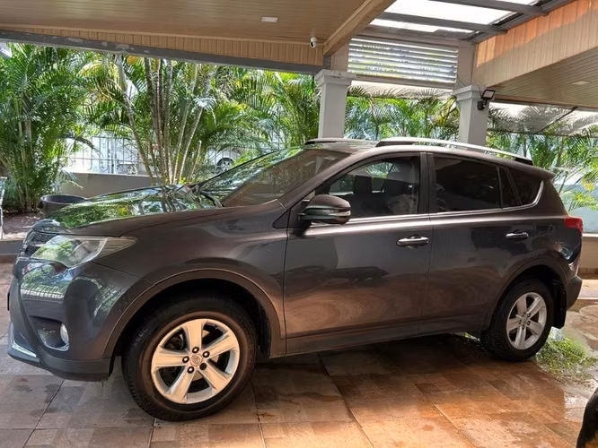 Toyota RAV4 2014