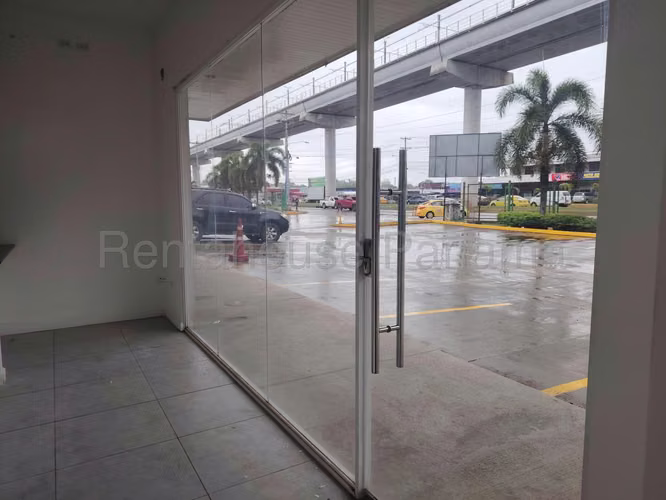 Local Comercial en Venta en Las Mañanitas VIK 27-68 - Imagen 4