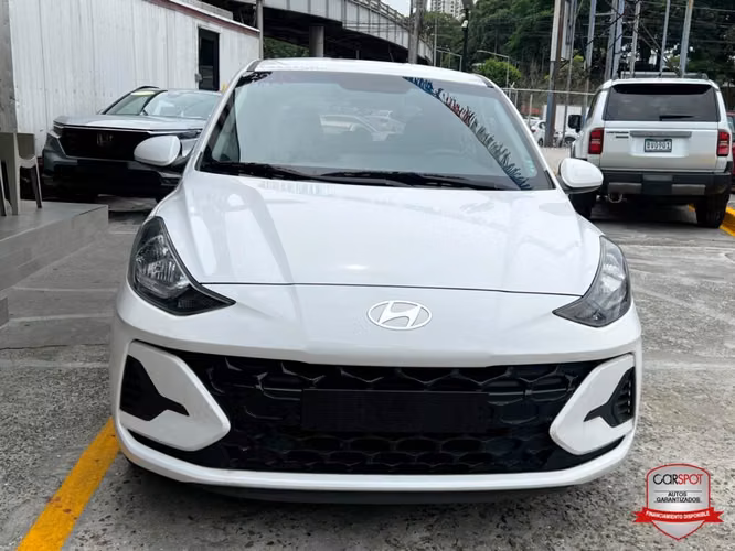 Hyundai Grand i10 HB 2025 Automática EJ9606 - Imagen 2