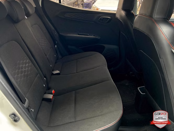 Hyundai Grand i10 HB 2025 Automática EJ9606 - Imagen 7