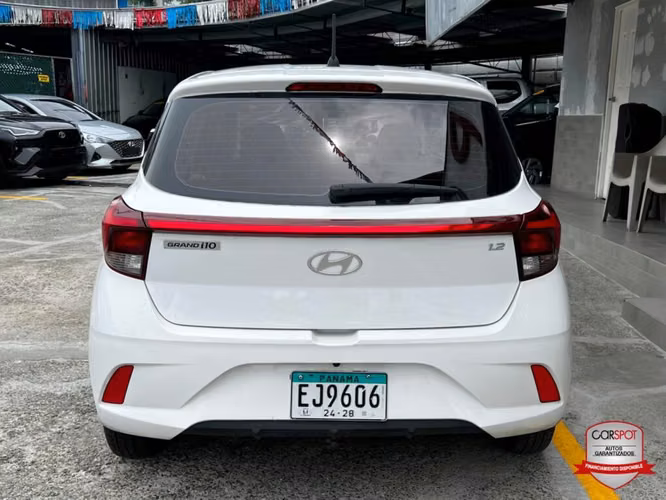 Hyundai Grand i10 HB 2025 Automática EJ9606 - Imagen 5