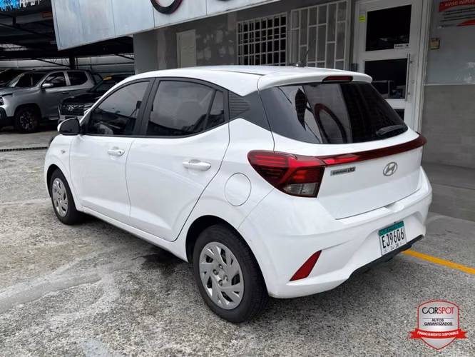 Hyundai Grand i10 HB 2025 Automática EJ9606 - Imagen 6