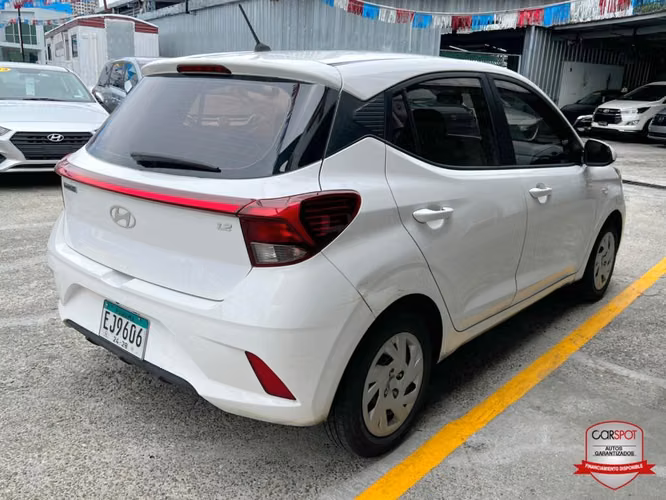 Hyundai Grand i10 HB 2025 Automática EJ9606 - Imagen 4
