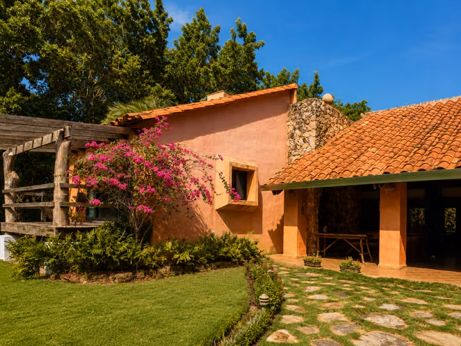 Casa en venta en Coronado | 9,870 m² de terreno | $500,000 - Imagen 18