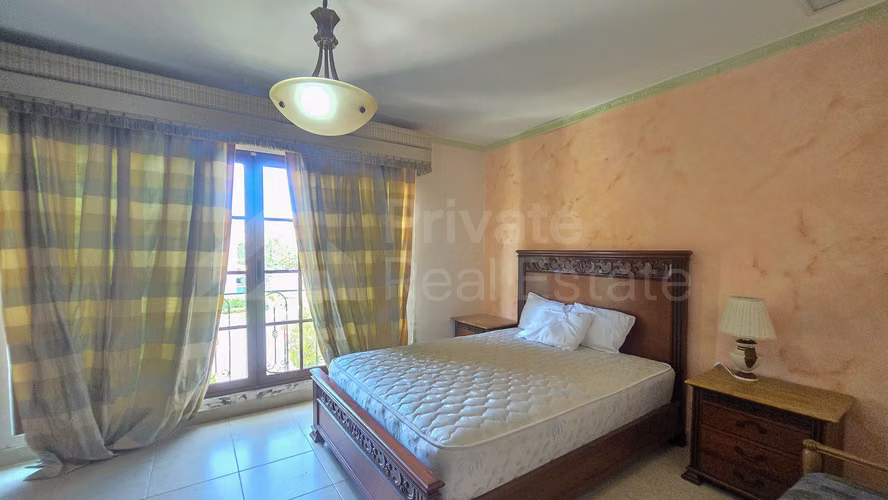 Casa en venta y alquiler Costa Bay Costa del Este