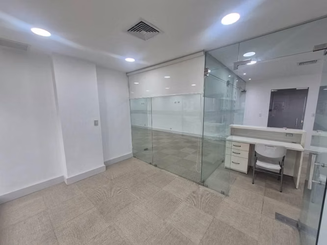 Alquiler Obarrio la Mejor Area Comercial y Finaciera para Oficinas Ocupacion.Inmediata - Imagen 6