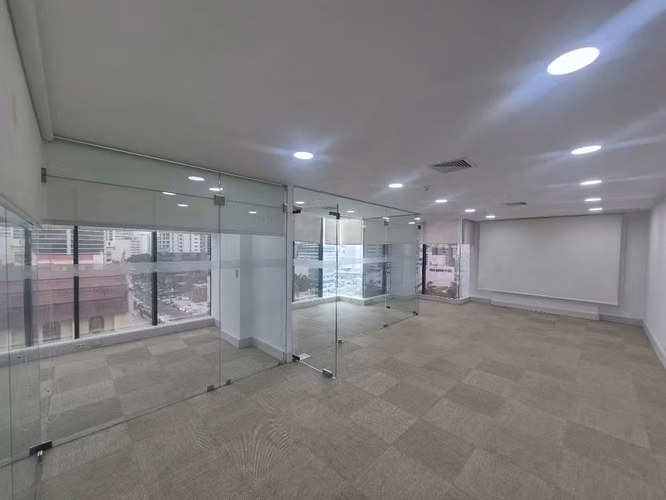Alquiler Obarrio la Mejor Area Comercial y Finaciera para Oficinas Ocupacion.Inmediata - Imagen 4