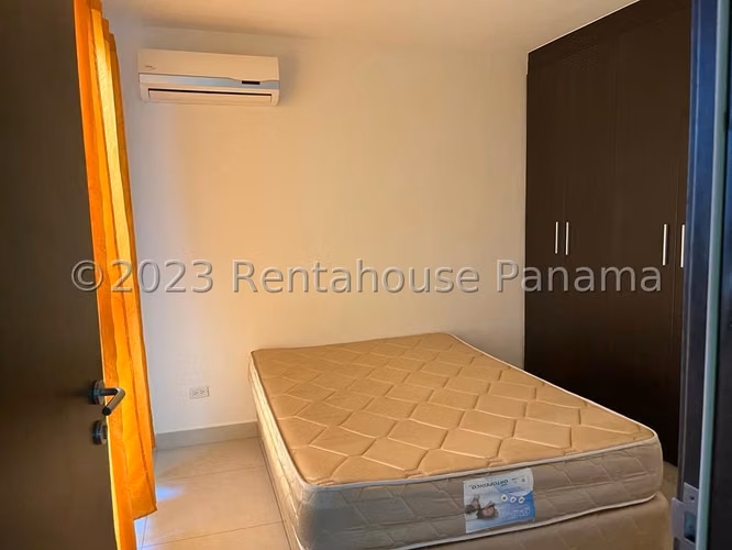 Venta de Casa con Línea blanca en Panama Pacifico Woodlands EC - Imagen 8
