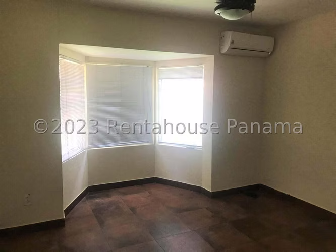 Venta de Casa en Panama Pacifico Villas de Howard EC - Imagen 9