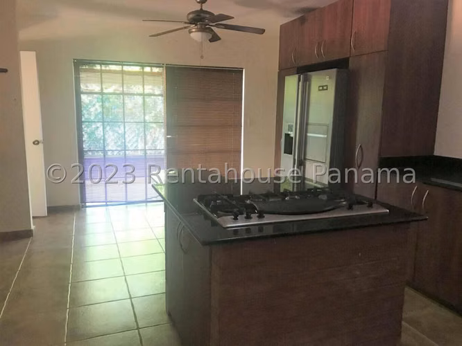 Venta de Casa en Panama Pacifico Villas de Howard EC - Imagen 6