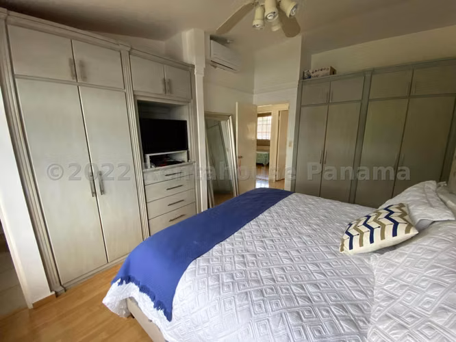 Venta de Casa en Casa Altos de Panama EC - Imagen 16