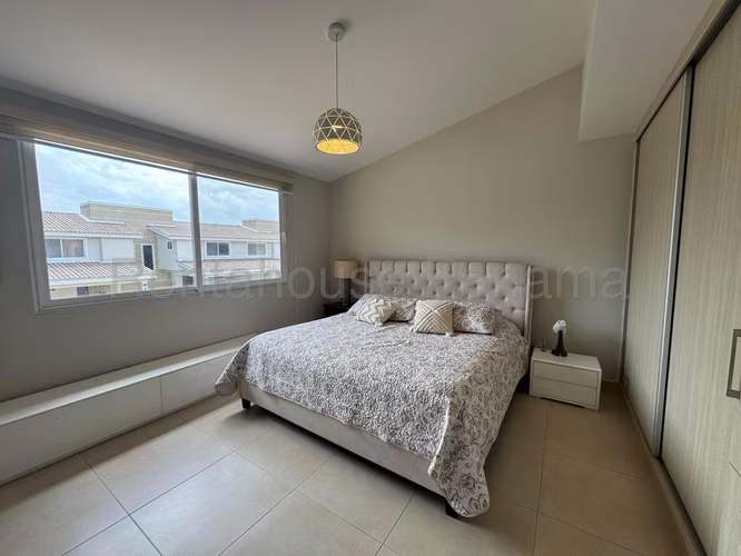 Venta de Casa Amoblado en Panama Pacifico Bosques del Pacifico EC - Imagen 17