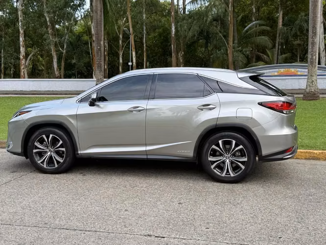 Lexus 2020 - Imagen 3