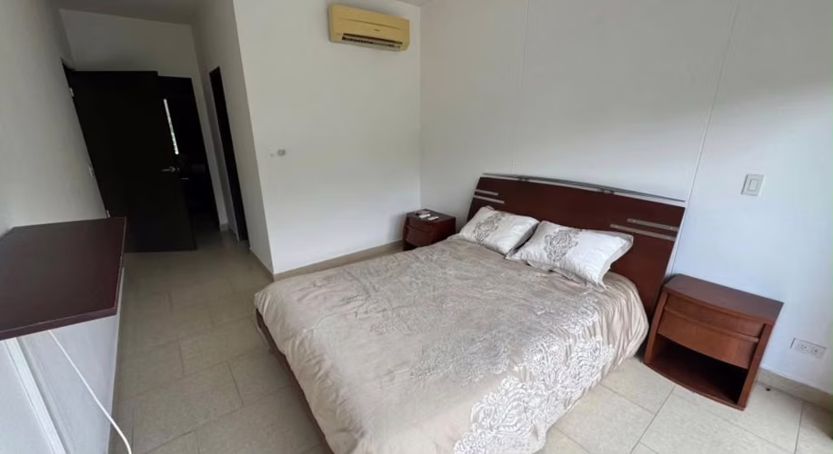 Ph Soleo Howard - Alquiler de Apartamento - Imagen 13