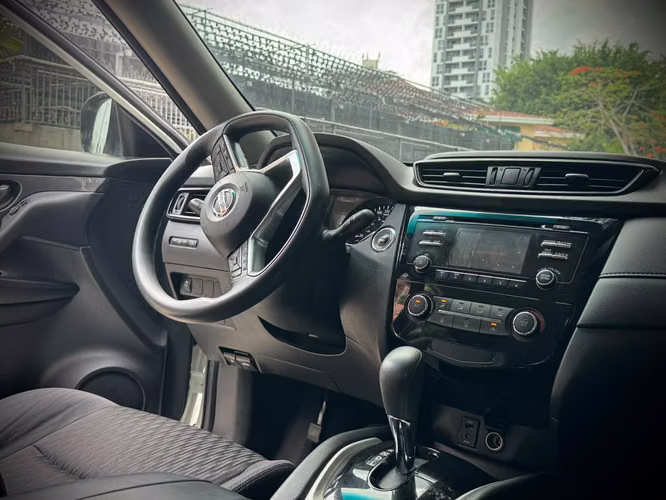 NISSAN XTRAIL 2019 - Imagen 8