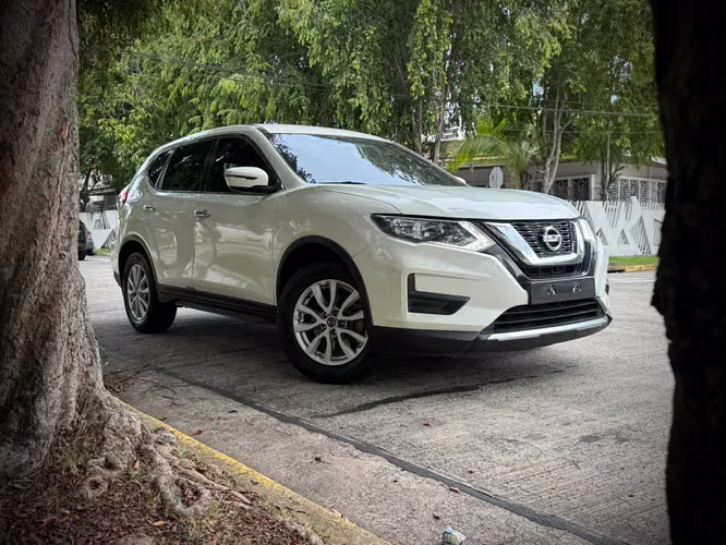 NISSAN XTRAIL 2019 - Imagen 3