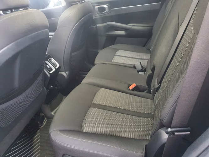 KIA SORENTO 2022 - Imagen 7