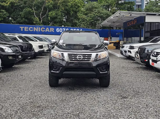 Nissan Frontier 2020 4x4 - Imagen 2
