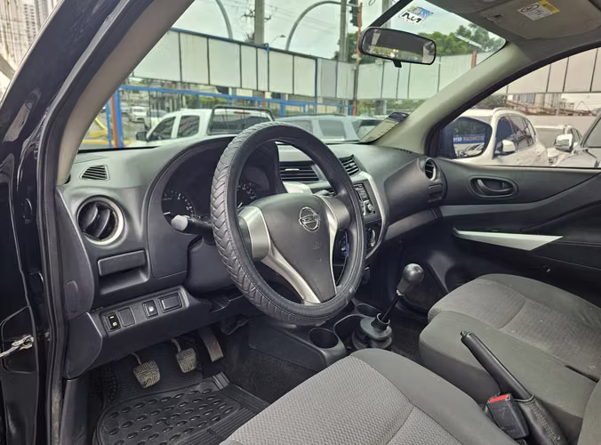 Nissan Frontier 2020 4x4 - Imagen 11