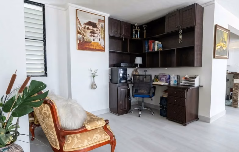 Apartamento en Punta Paitilla I con balcón y 2 parking - Imagen 10