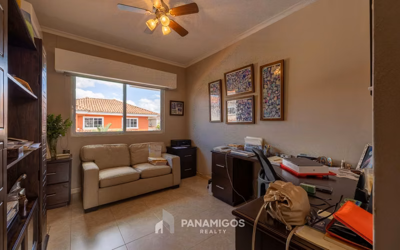 Casa amplia en venta en PH Palmeras del Este- Costa del Este - Imagen 13
