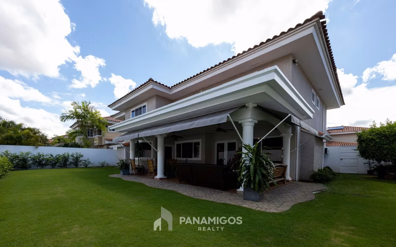 Casa amplia en venta en PH Palmeras del Este- Costa del Este - Imagen 16