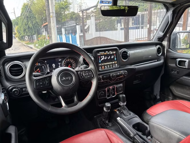 Jeep JL Wrangler Sahara Año 2022 automático 4x4 - Imagen 6