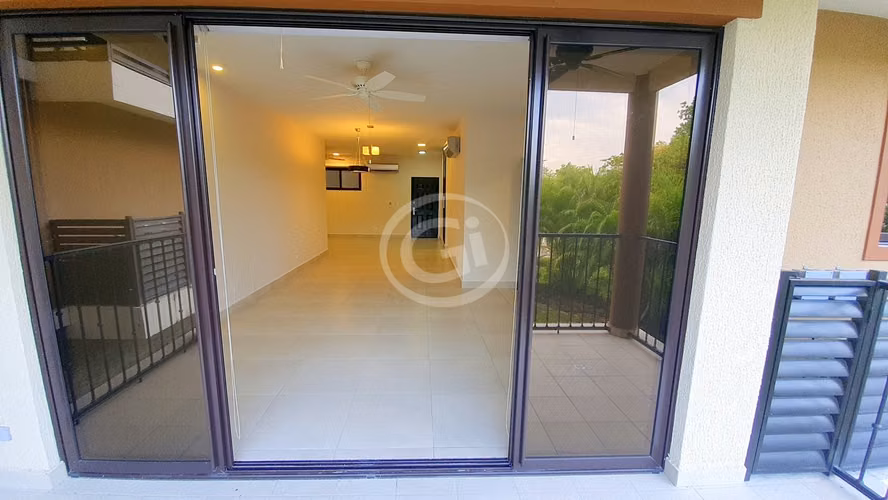 Alquiler Apartamento Embassy Club Garden Remodelado Cerca de Casa Club - Imagen 5
