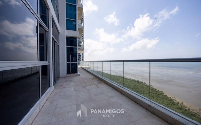 Apartamento en venta en PH Ten Tower- Costa del Este