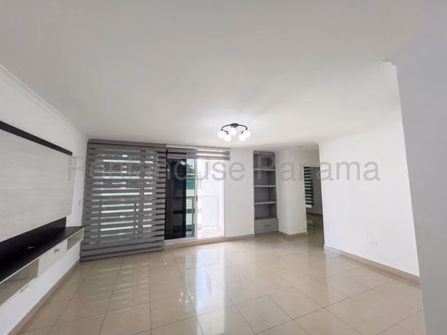 SE alquila apartamento con 2 parkings en Dos Mares - Imagen 13