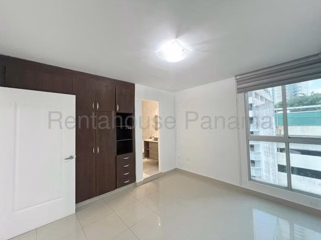 SE alquila apartamento con 2 parkings en Dos Mares - Imagen 15