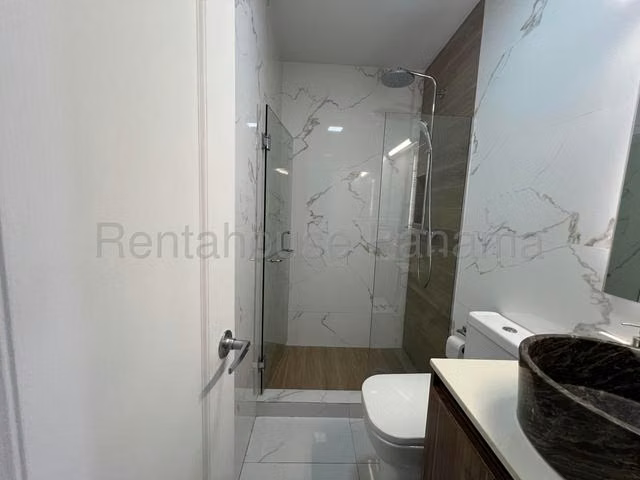 SE alquila apartamento con 2 parkings en Dos Mares - Imagen 10