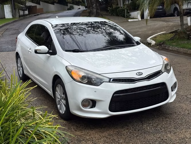 Kia Cerato Manual Koup Año 2015 Semi Full - Imagen 2
