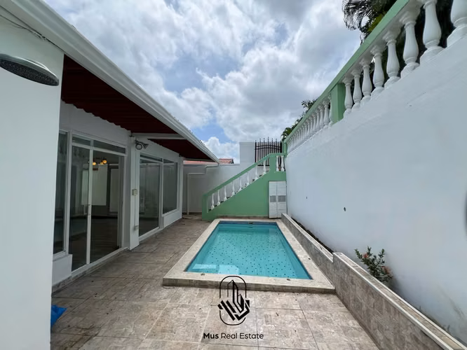 Venta de Casa Familiar en Villa Zaita - JM