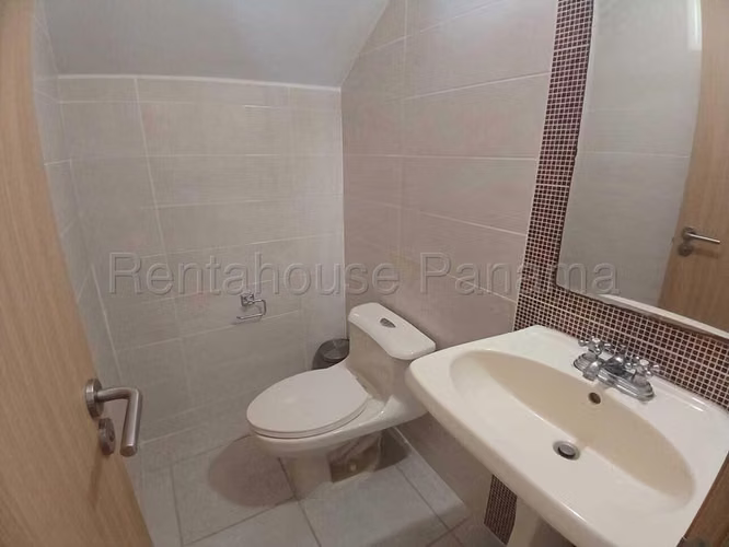 J552GRR Alquiler de Casa en Brisas Del Golf - Imagen 12