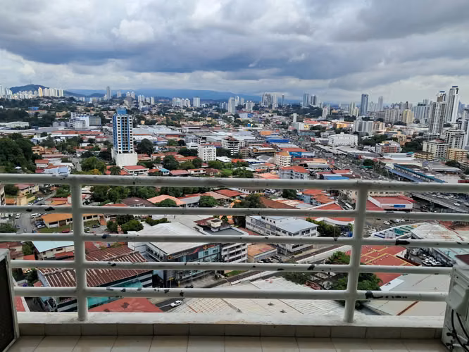 EDISON PARK - VIVENDI TOWERS - 3 RECAMARAS + BALCON + PISO ALTO